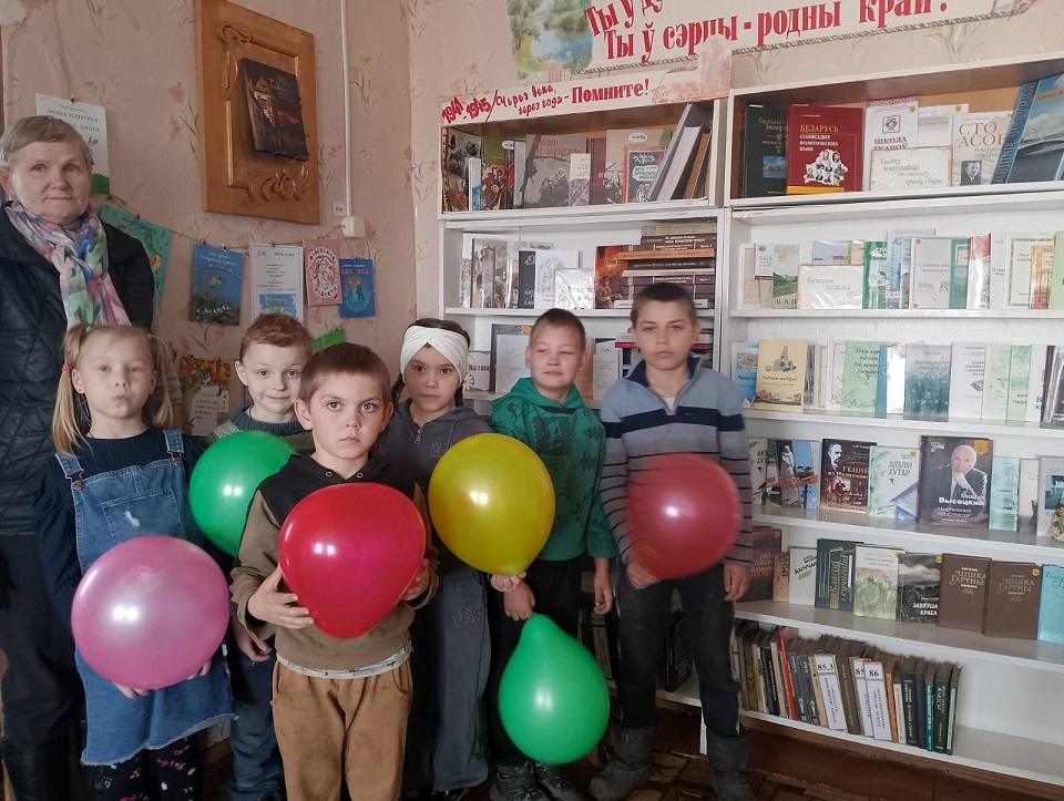 Книжный фестиваль на каникулах: как библиотеки района встречают юных читателей