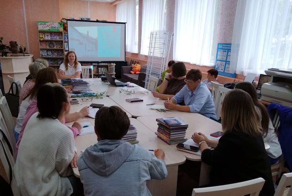 День профессионального диалога в Копыльской библиотеке: ищем новые идеи вместе